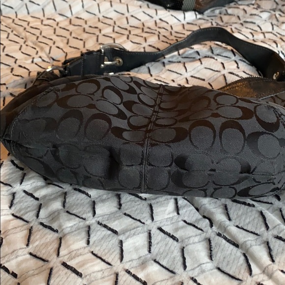 Coach purse - Picture 6 of 7